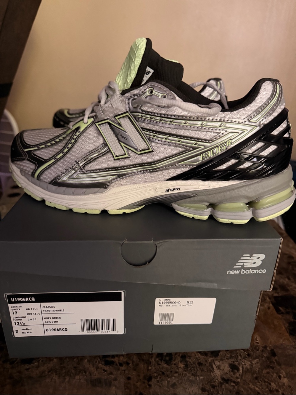 New Balance Gray and Lime Green Mesh Running Shoe - Picture 8 of 9